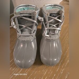 Toddler Sperry Salt water Grey boots size 7